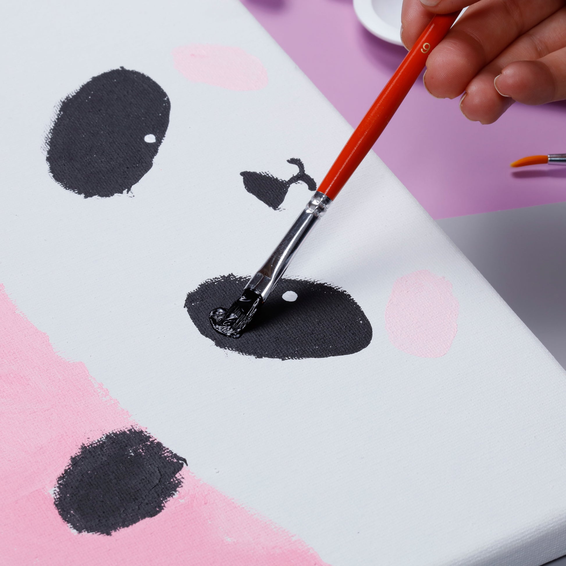 Image of Bulk Canvas & Paint Set Painting Close-up