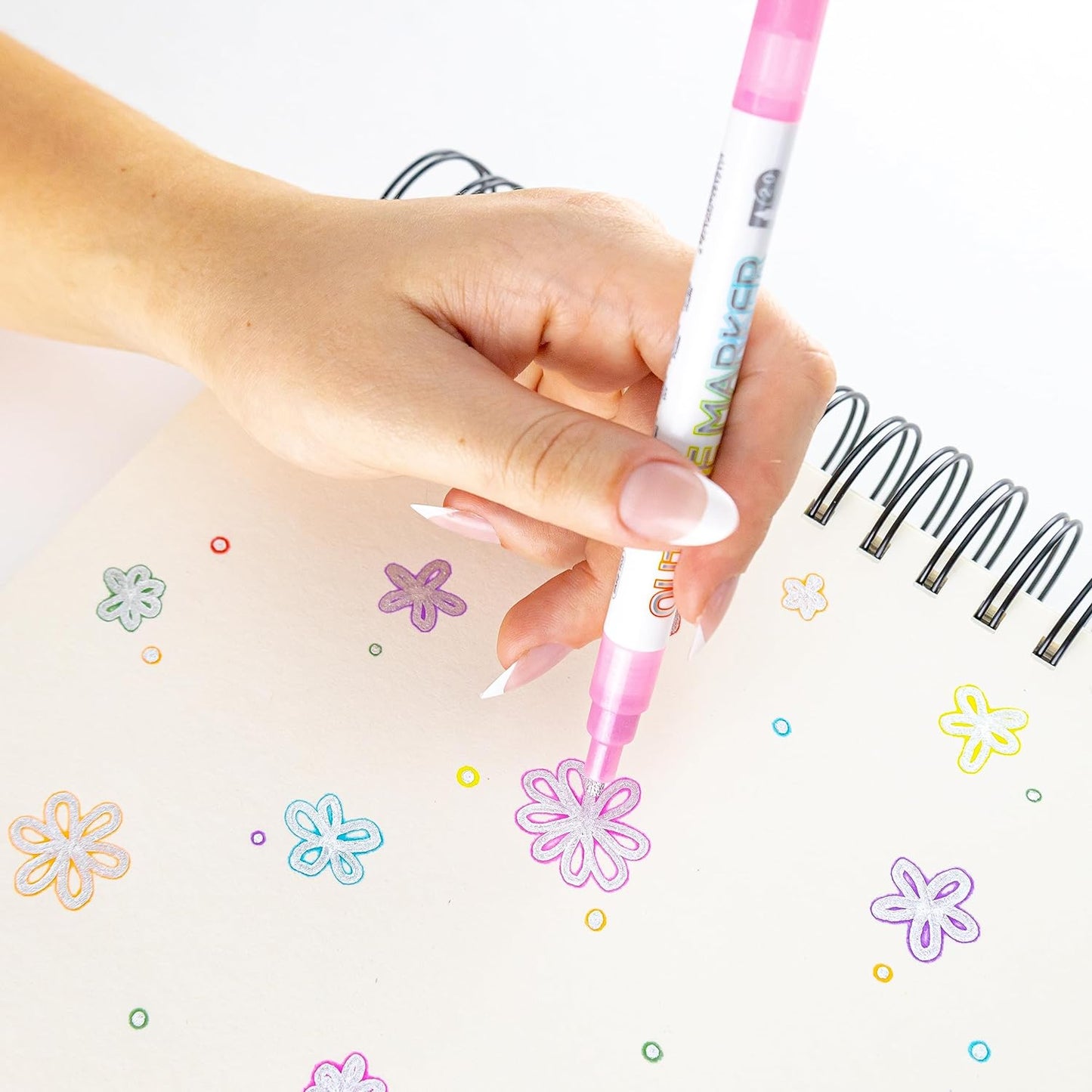 Image of Bulk Glitter Markers in Use Close-up | Caption-Bulk Glitter Markers in Use Close-up