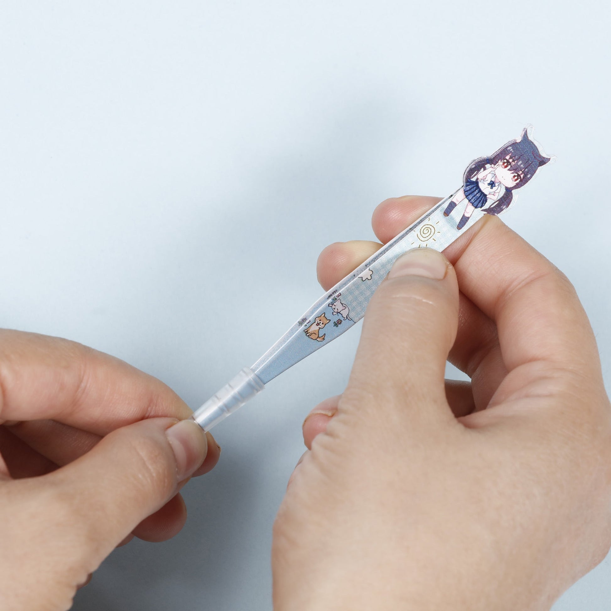 Image of Bulk Kids Tweezer Handling Display