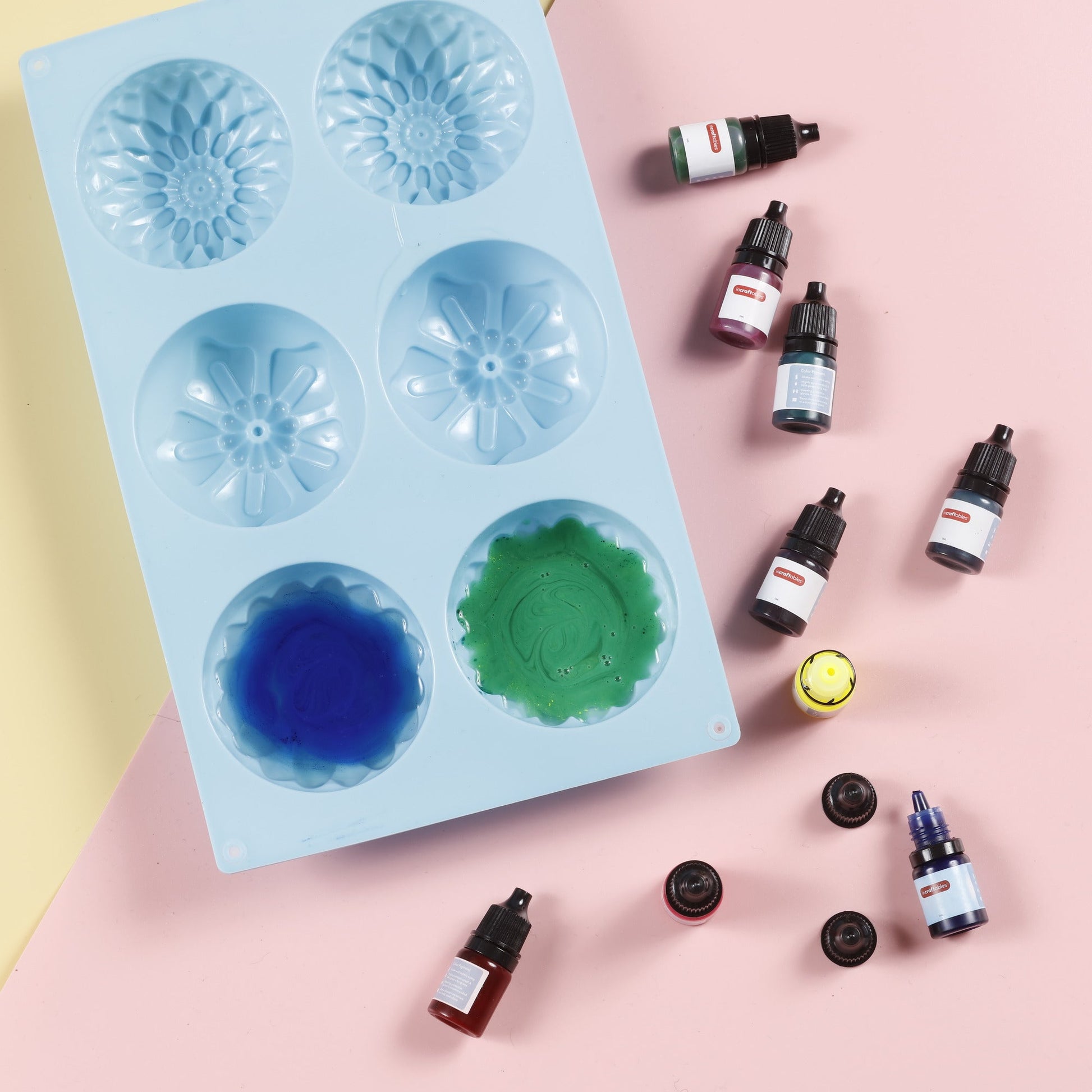 Image of Bulk Soap Dye Close-up Display